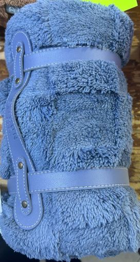 ИТАЛИАНСКО ОДЕАЛО 120 Х 160 СМ /СИНЬО/