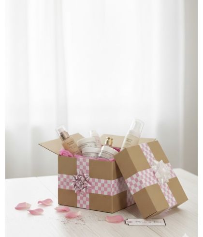 МИСТЕРИОЗЕН БОКС С КОЗМЕТИКА ФРЕЗИЯ