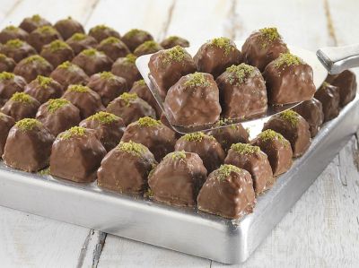 ОЗТАТ БАКЛАВА ПОКРИТА С ШОКОЛАД В ТАРЕЛКА 300 ГР